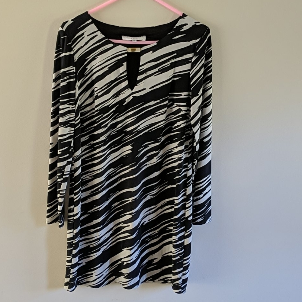 Trina Turk maternity dress